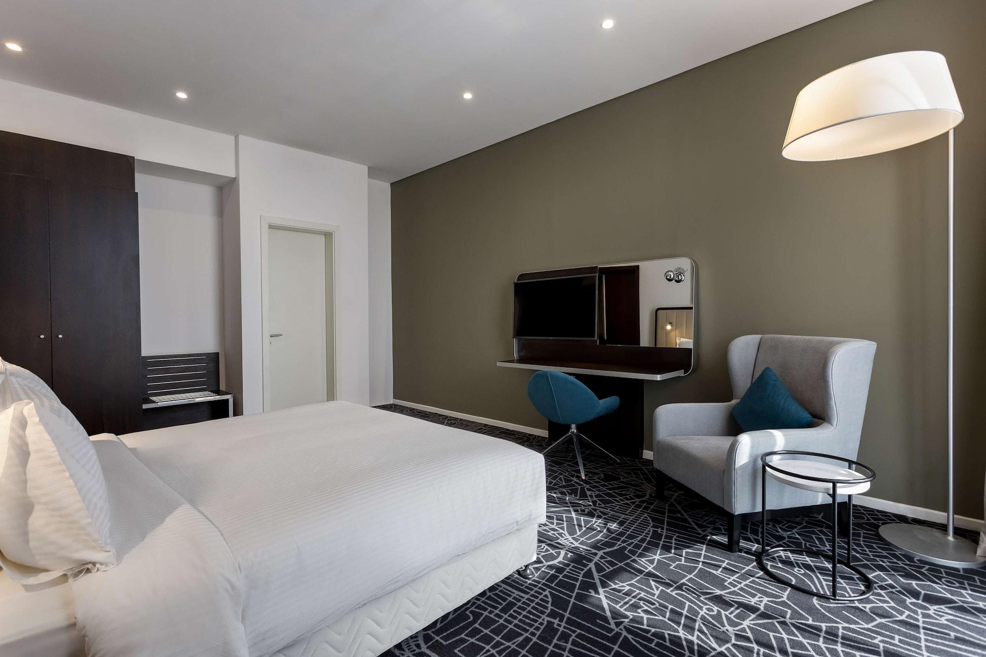 Radisson Hotel & Apartments Dammam Industrial City Eksteriør bilde