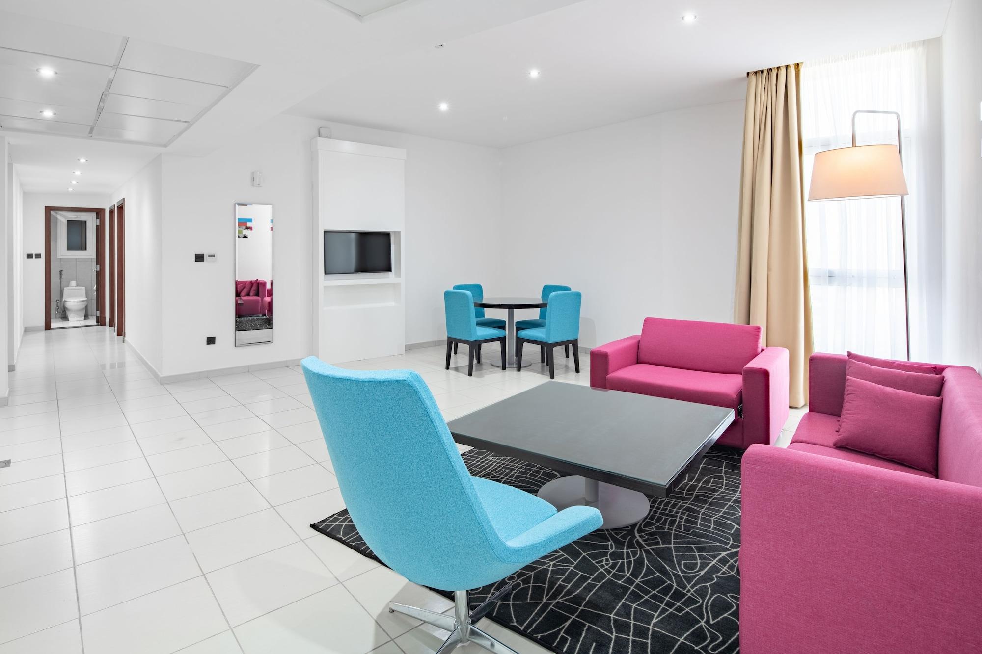 Radisson Hotel & Apartments Dammam Industrial City Eksteriør bilde