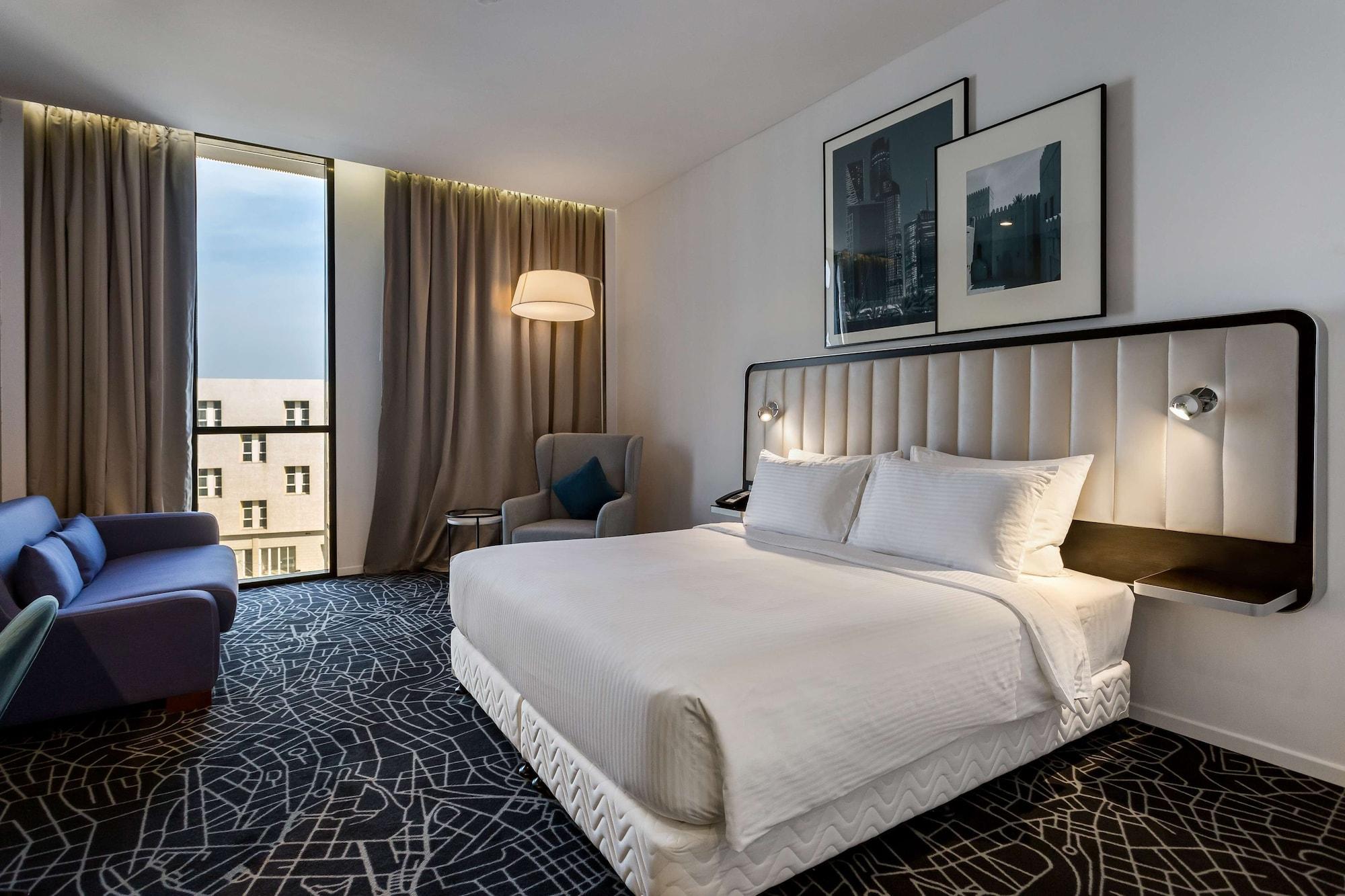 Radisson Hotel & Apartments Dammam Industrial City Eksteriør bilde