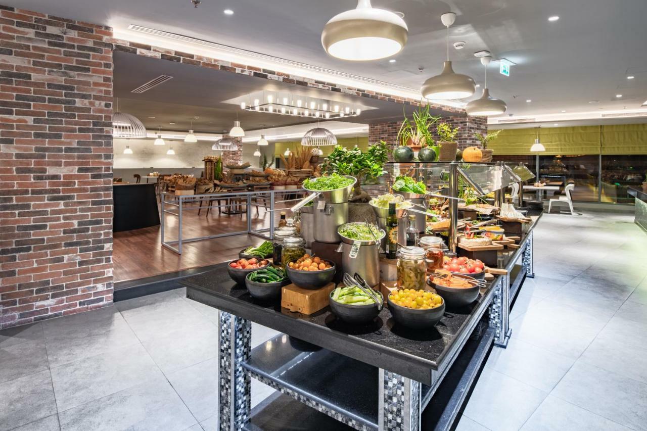 Radisson Hotel & Apartments Dammam Industrial City Eksteriør bilde