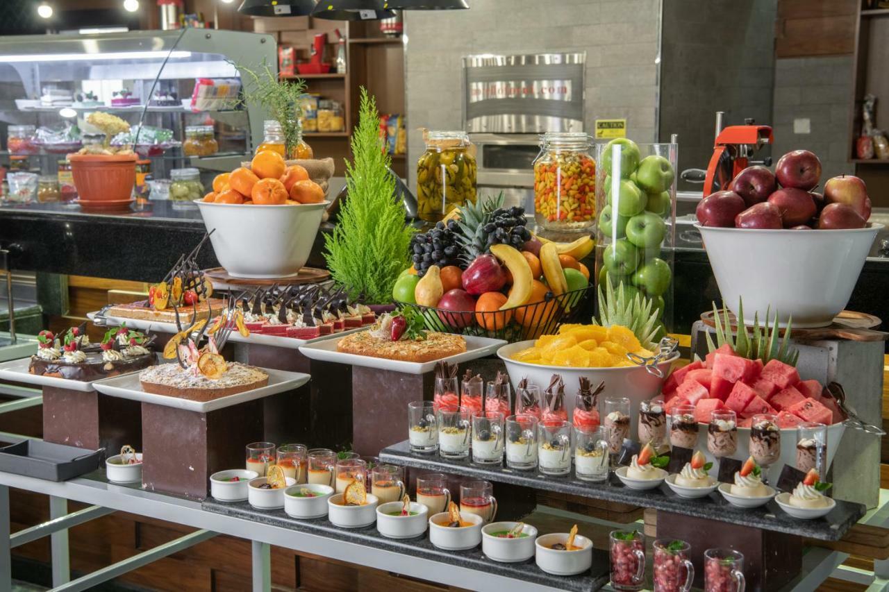 Radisson Hotel & Apartments Dammam Industrial City Eksteriør bilde